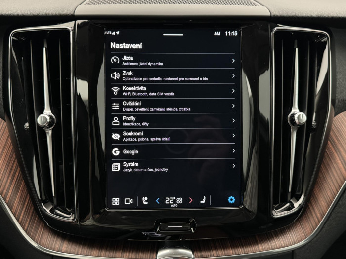 Volvo XC60 T8 AWD RECHARGE BRIGHT PLUS