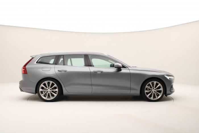 Volvo V60 T5 MOMENTUM AUT CZ REZERVACE 2.0 Momentum