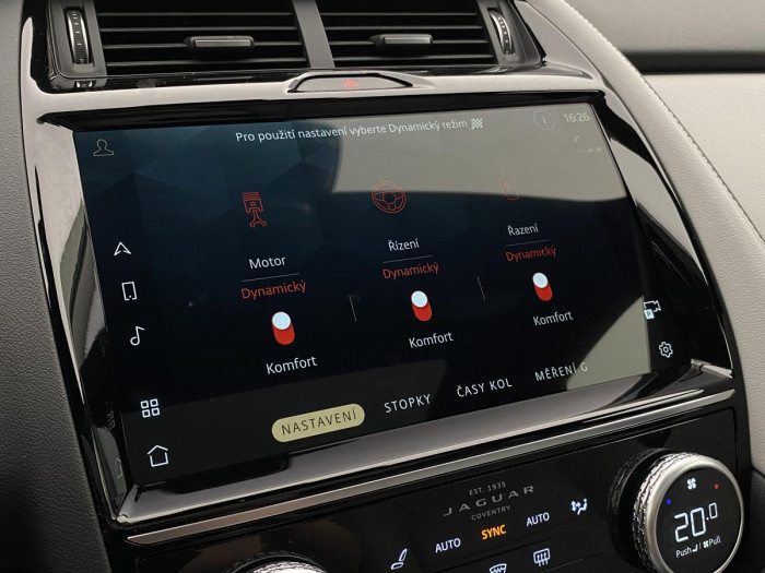 Jaguar E-Pace P250 R-DYNAMIC SE AWD AUT 2.0 Dynamic SE