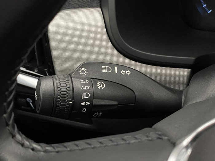 Volvo V90 B4 MOMENTUM AUT REZERVECE 2.0 Momentum