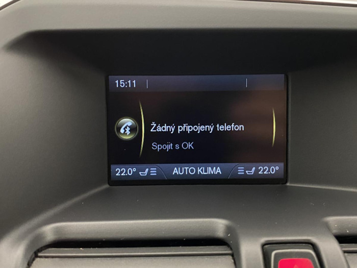 Volvo XC60 D5 AWD MOMENTUM REZERVACE 2.4 d Momentum