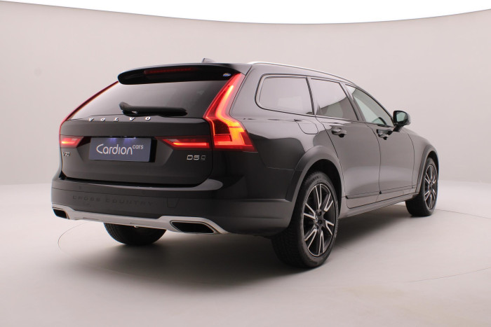 Volvo V90 CC D5 AWD INSCRIPTION AUT CZ 2.0 d CC CC
