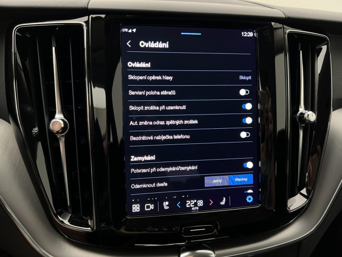 Volvo XC60 B4 MOMENTUM PRO AUT 1.maj. 2.0 Momentum