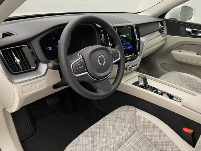 Volvo XC60 B4 AWD AUT CORE