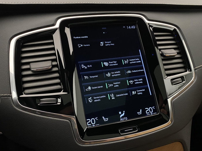Volvo XC90 D5 AWD INSCRIPTION CZ 7míst 2.0 d