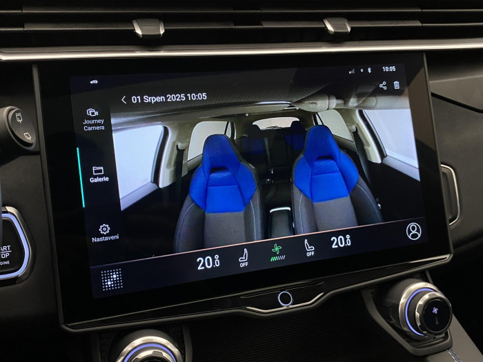 Lynk & Co 01 PHEV DCT AUT 1.maj