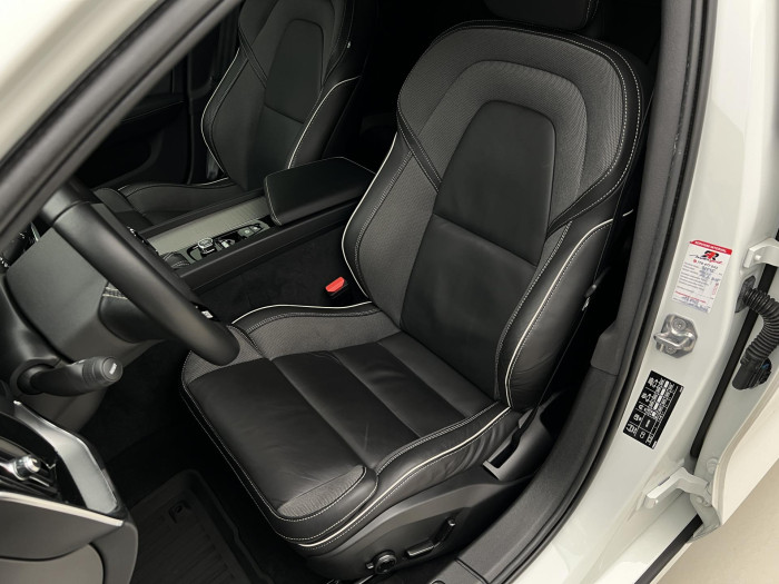 Volvo V60 D3 AWD R-DESIGN AUT 2.0 d