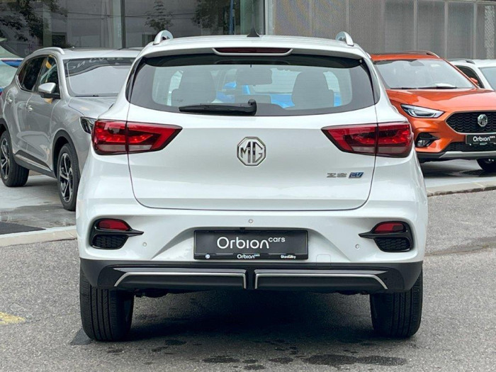 MG ZS EV EXCITE 70kWh SKLADEM!