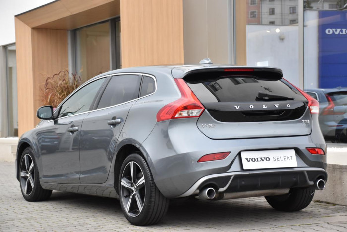 Volvo V40 T3 R-DESIGN AUT 1.maj.