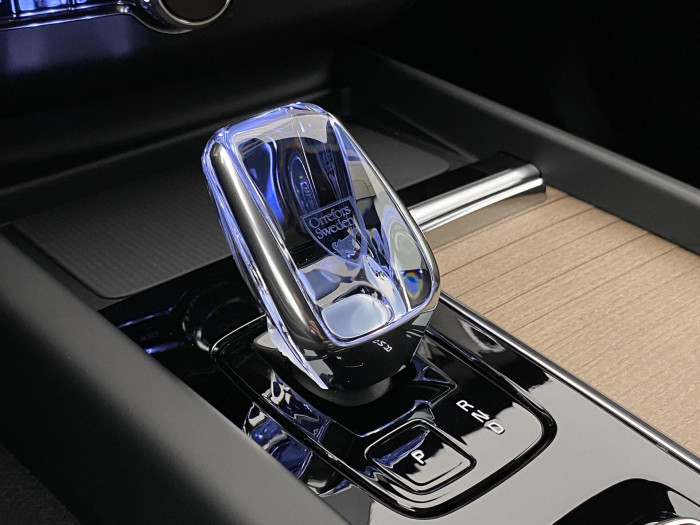 Volvo XC60 T6 AWD AUT DARK PLUS