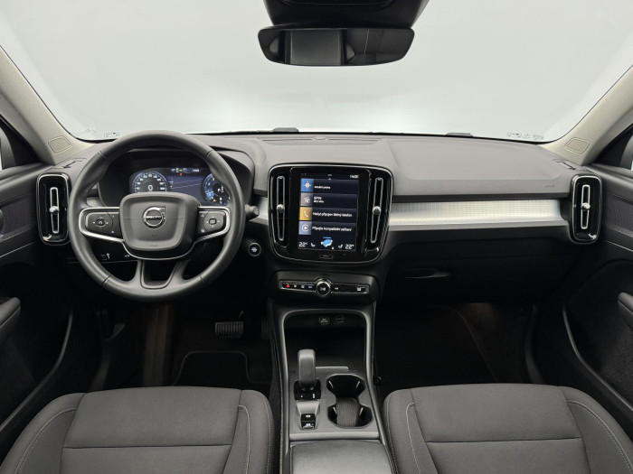 Volvo XC40 B4 MOMENTUM AUT NAV 2.0 Momentum