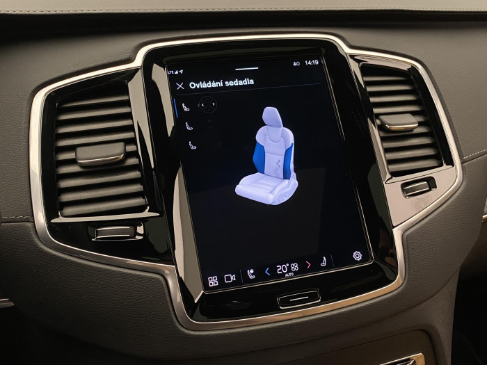 Volvo XC90 T8 AWD ULTIMATE DARK RECHARGE