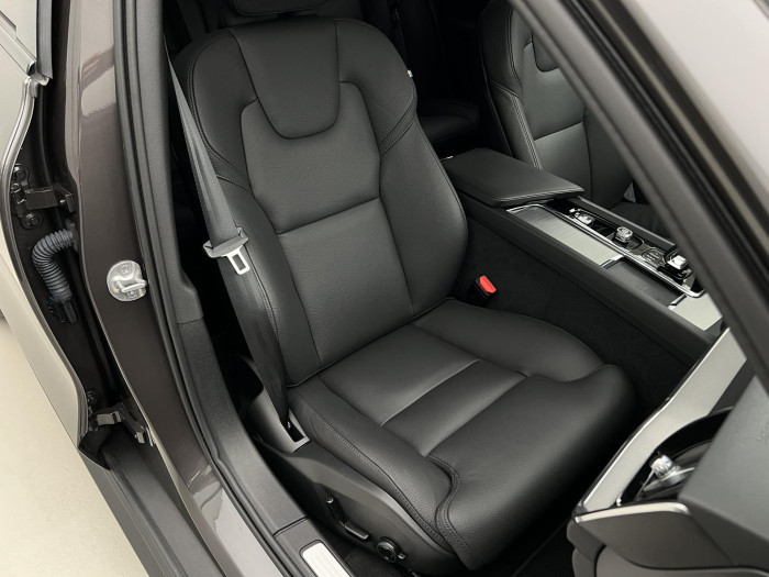 Volvo V60 CC B5 AWD PLUS BRIGHT AUT