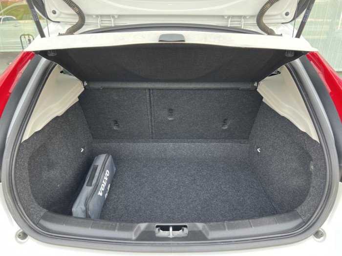 Volvo XC40 D3 MOMENTUM Aut 1.maj. 2.0 d Momentum