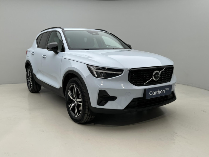Volvo XC40 B3 DARK PLUS AUT