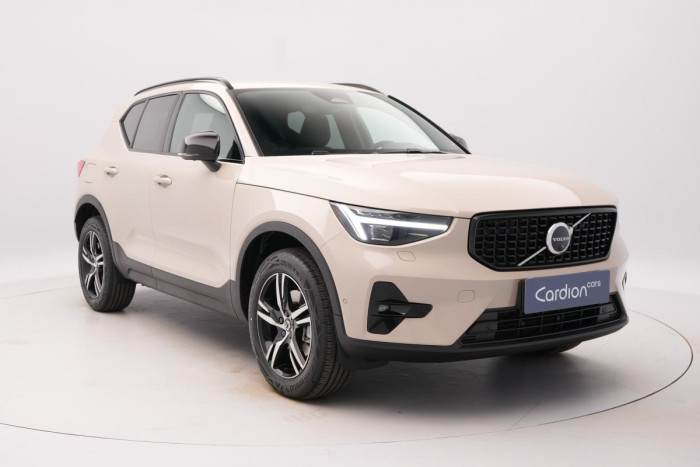 Volvo XC40 B3 AUT DARK PLUS