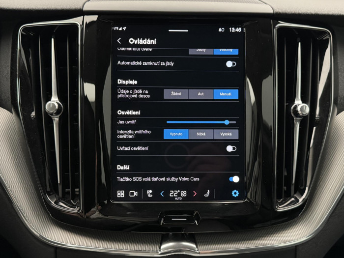 Volvo XC60 B5 AWD PLUS DARK CZ 1.maj