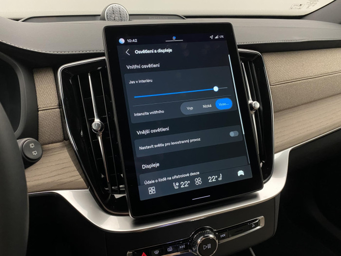 Volvo XC90 T8 AWD RECHARGE DARK PLUS 7m