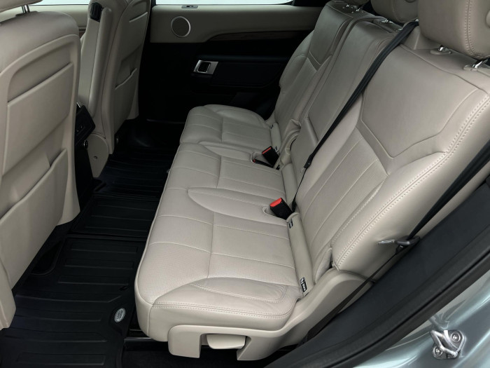 Land Rover Discovery 3.0 TDV6 HSE AWD AUT CZ