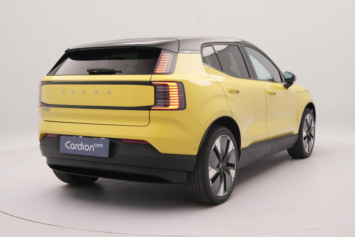 Volvo EX30 PURE ELECTRIC AWD TWIN ULTRA