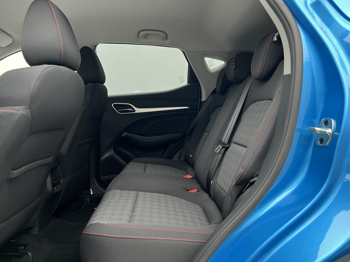 MG ZS 1.5 ESSENTIAL PLUS CZ 1.maj.