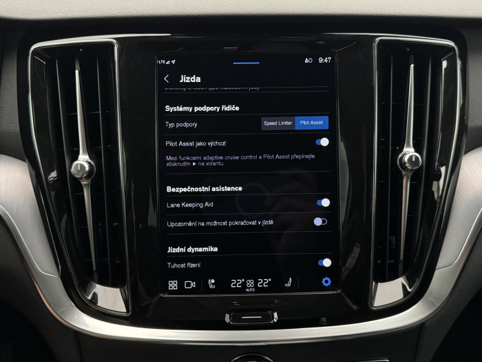 Volvo V60 CC B4 AWD PRO AUT 2.0 CC CC