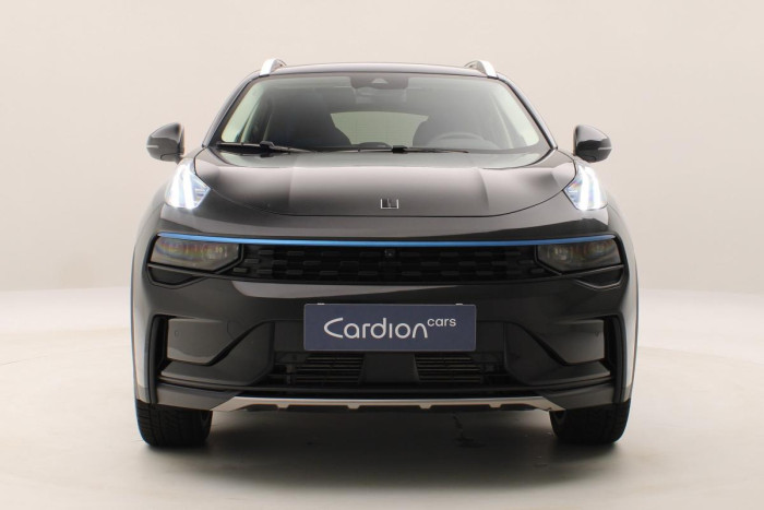 Lynk & Co 01 PHEV DCT AUT 1.maj