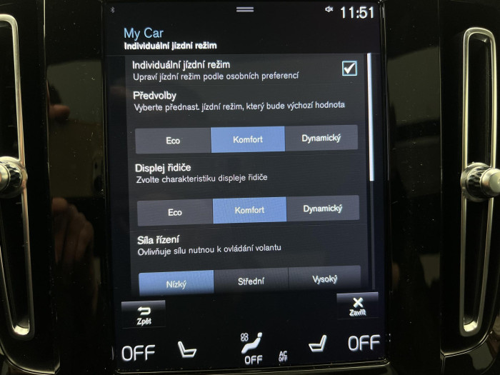 Volvo XC40 T3 R-DESIGN