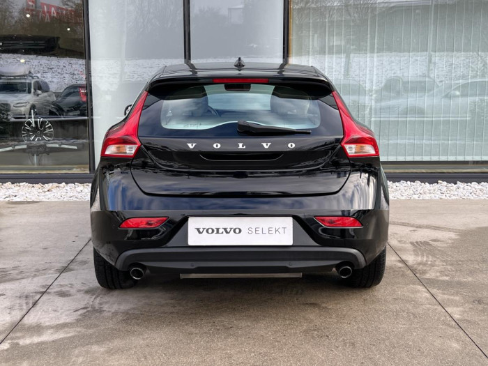 Volvo V40 T3 MOMENTUM Aut CZ 1.5 Momentum