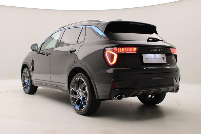 Lynk & Co 01 PHEV DCT AUT 1.maj. REZERVACE