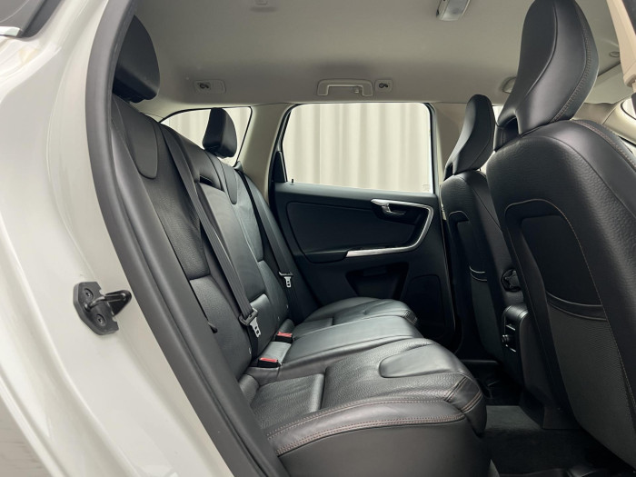 Volvo XC60 D3 AWD SUMMUM AUT CZ 2.4 d Summum