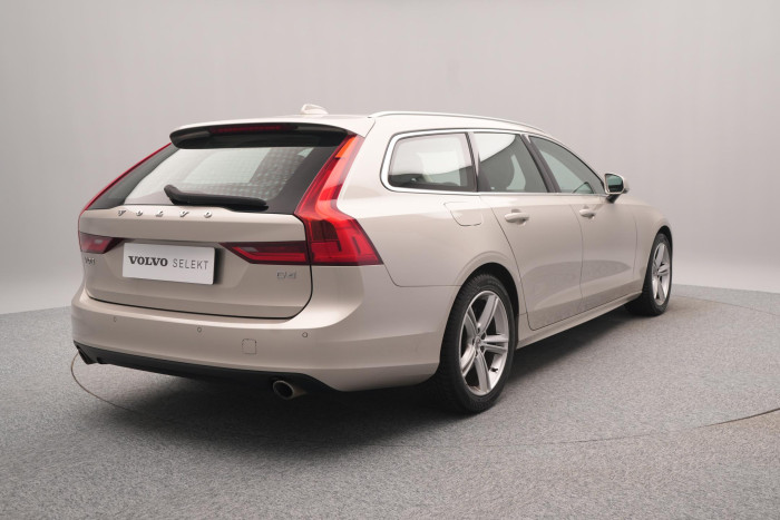 Volvo V90 D4 MOMENTUM AUT 2.0 d Momentum