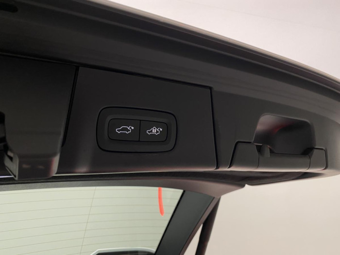 Volvo V90 B4 AWD AUT CROSS COUNTRY PLUS 2.0 Plus