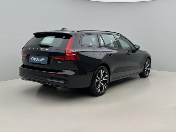 Volvo V60 B4 AUT DARK PLUS