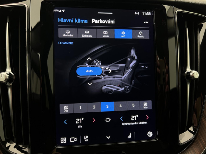 Volvo XC60 T6 AWD RECHARGE PLUS BRIGHT