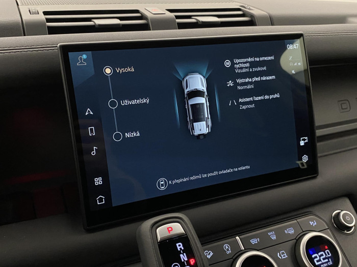 Land Rover Defender 110 D250 X-DYNAMIC SE REZERVAC 3.0 d Dynamic SE