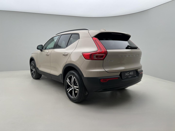 Volvo XC40 B4 AUT DARK PLUS