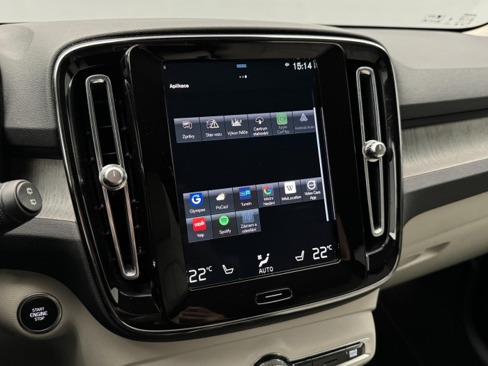 Volvo XC40 B4 INSCRIPTION AUT CZ 1 .maj