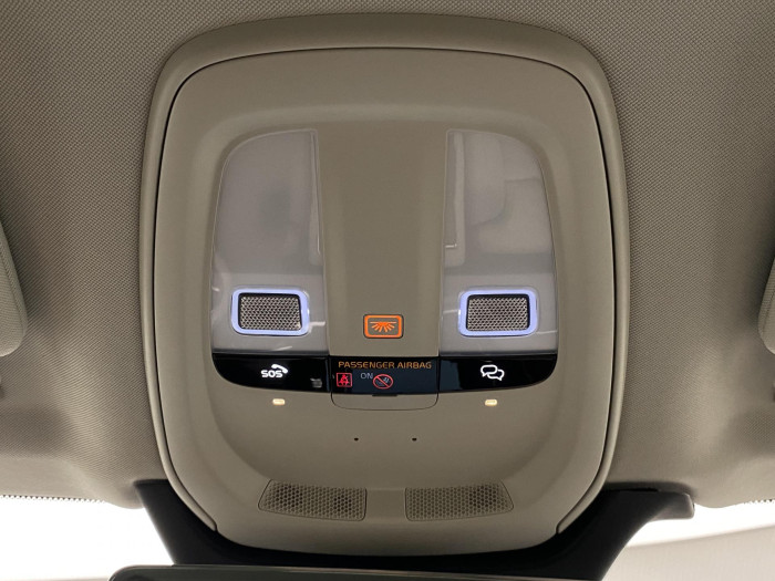 Volvo XC90 T8 AWD RECHARGE DARK PLUS 7m