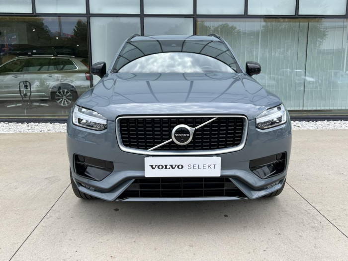 Volvo XC90 B5 AWD R-DESIGN 7 MÍSTNÁ Aut