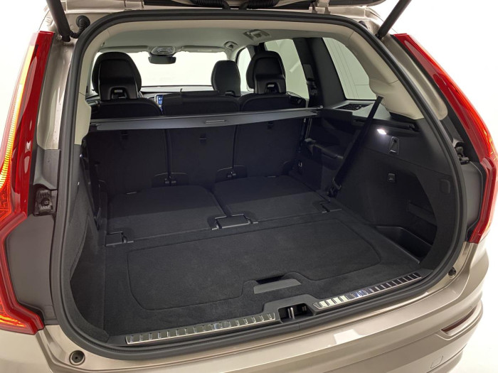 Volvo XC90 B5 AWD AUT CORE 7míst