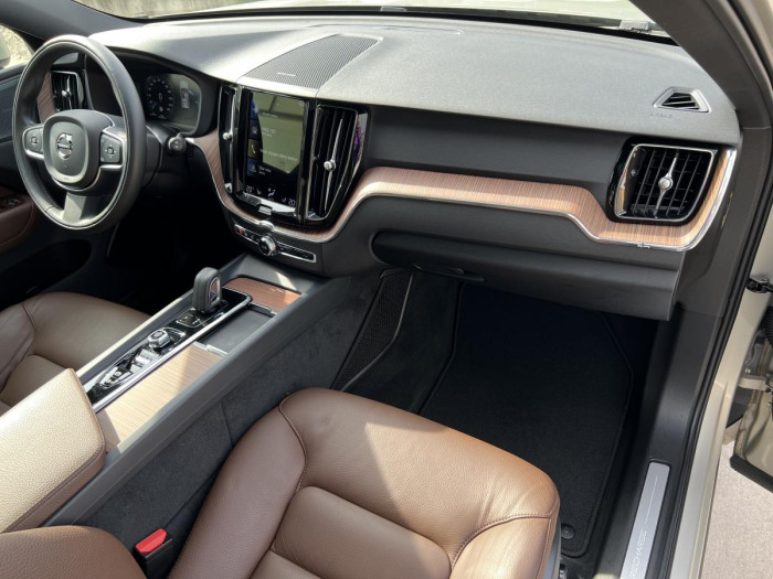 Volvo XC60 T6 AWD RECHARGE INSCRIPTION