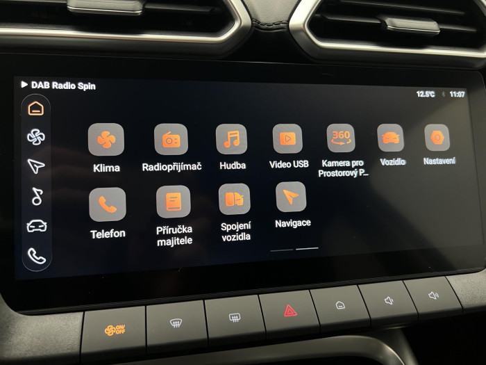 MG ZS 1.5 EXCLUSIVE HYBRID+ AUT CZ 1.5 Exclusive