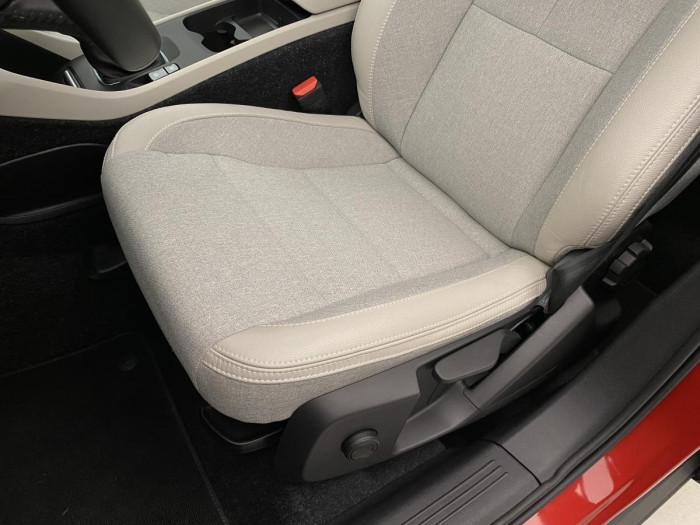 Volvo XC40 D3 MOMENTUM AUT REZERVACE 2.0 d Momentum