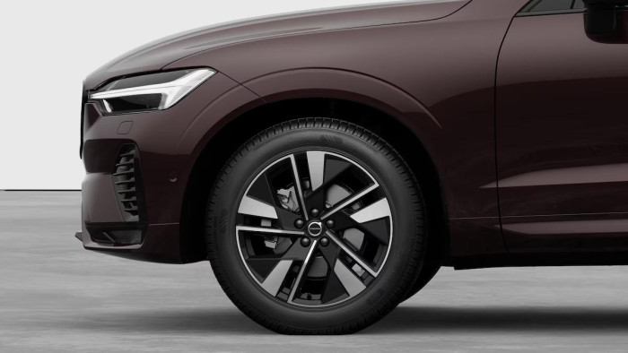 Volvo XC60 B5 AWD DARK PLUS AUT