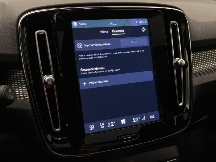 Volvo XC40 TWIN ENGINE ULTIMATE CZ