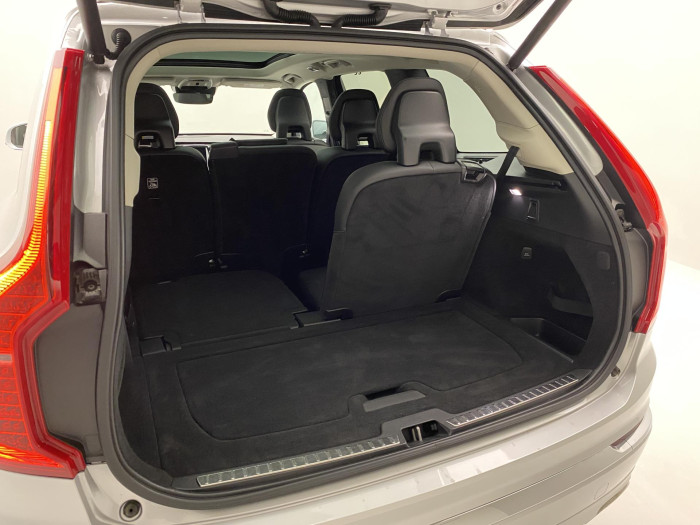 Volvo XC90 B5 AWD INSCRIPTION AUT 7míst