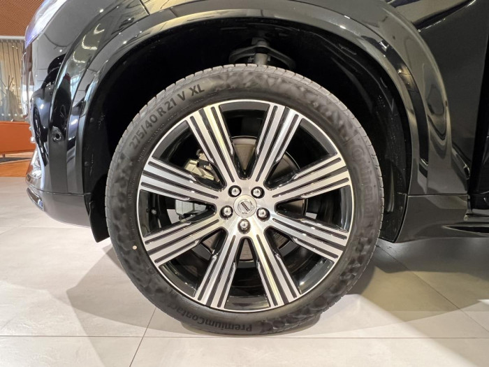 Volvo XC90 B5 AWD AUT BRIGHT PLUS 7-míst