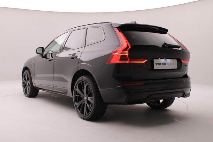 Volvo XC60 T8 AWD PLUG-IN PLUS REZERVACE
