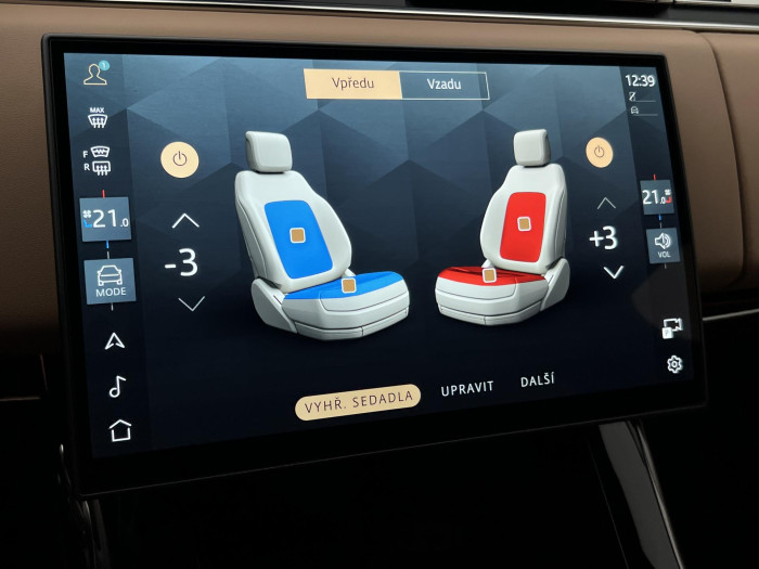 Land Rover Range Rover Sport D300 DYNAMIC SE REZERVACE 3.0 d Dynamic SE